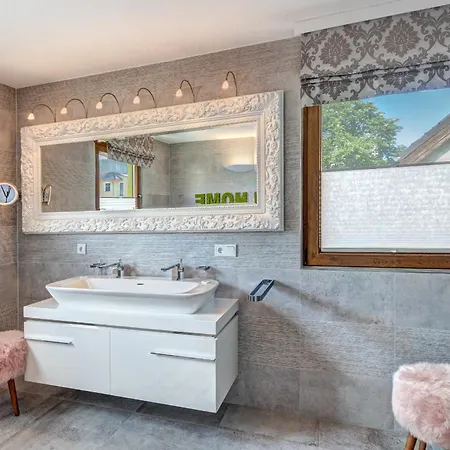 Haus Kieferngrund * Heringsdorf