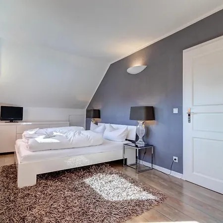 Haus Kieferngrund Nyaraló *