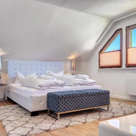 Haus Kieferngrund Nyaraló *